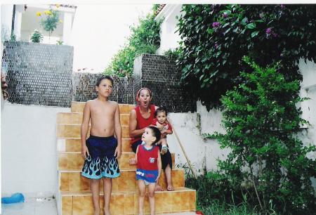 Les enfants à la piscine